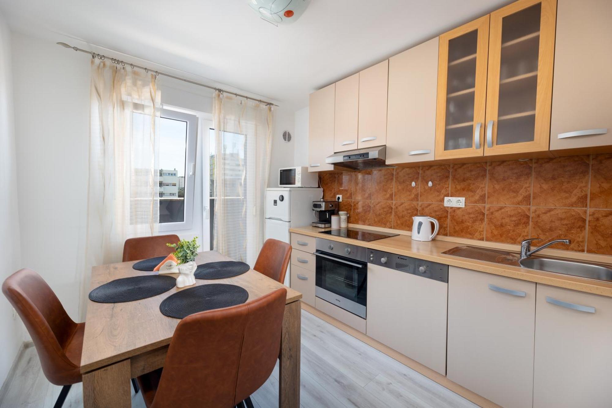 Apartament Kokolo With Sea View *
